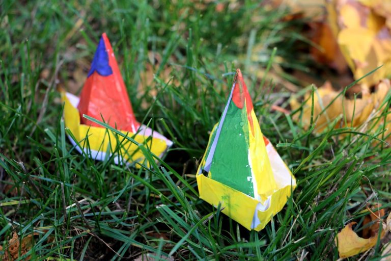 Crafting On a Budget: Creative Ways to Make Stunning DIY Projects Without Breaking the Bank